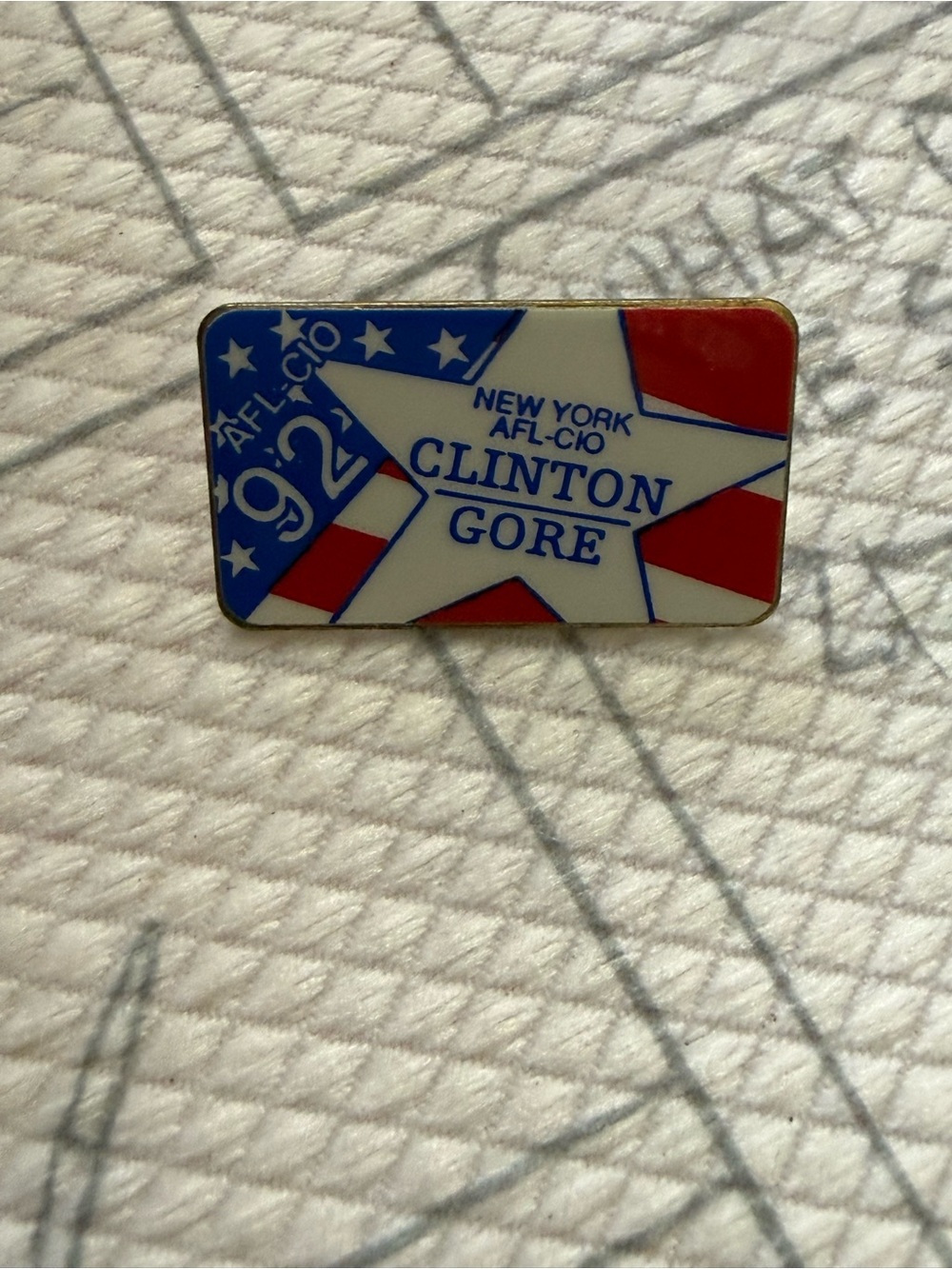Clinton Gore 1992 Campaign Enamel Pin - Red White Blue